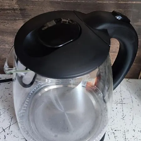 Apartament Petite Urban Oasis