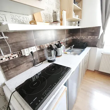 Apartman Petite Urban Oasis
