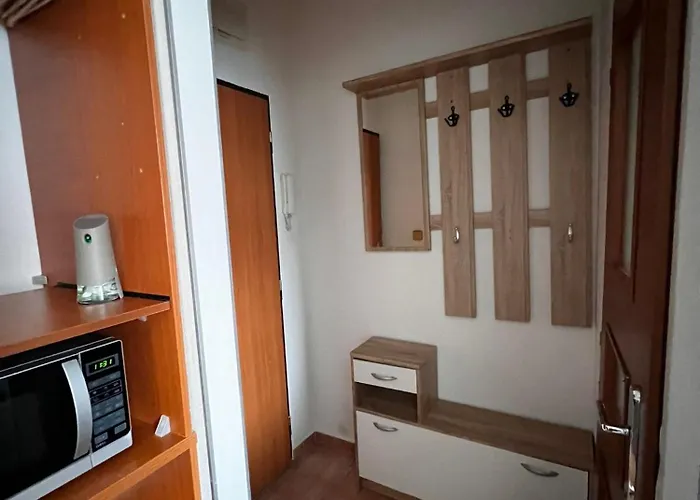 شقة Petite Urban Oasis