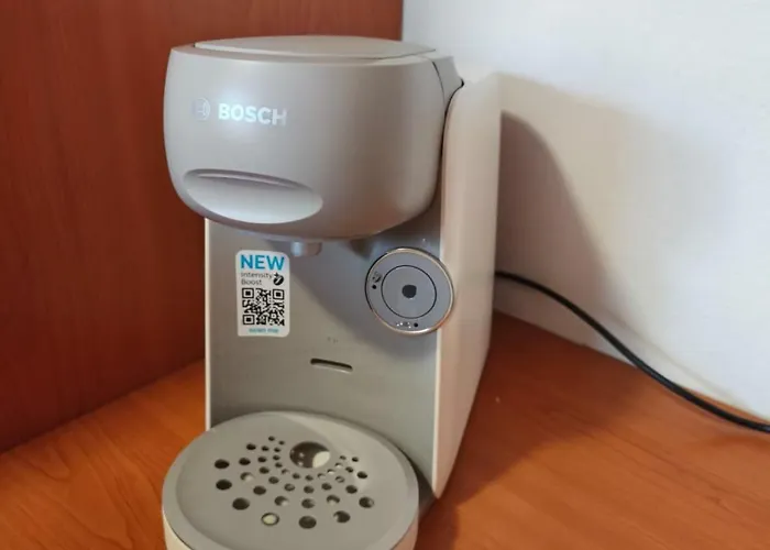 Petite Urban Oasis شقة