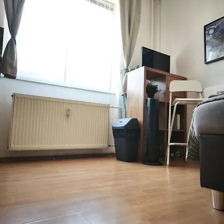 Apartmán Petite Urban Oasis *