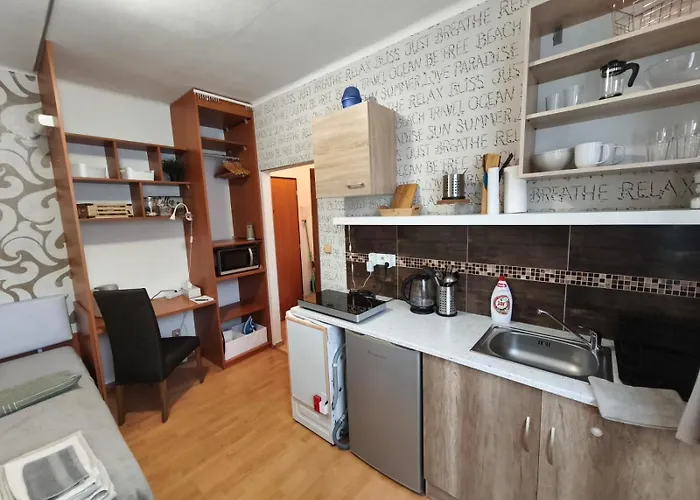 Petite Urban Oasis * Братислава